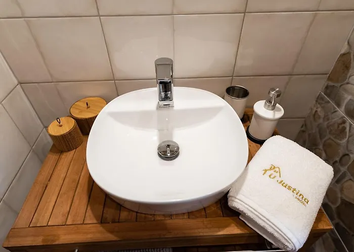 Tatil Evi U Justina Na Potucku *